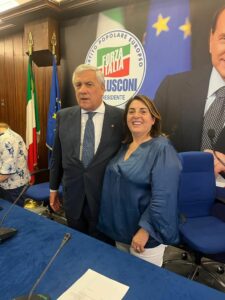 Lucia-Vuolo-con-TAJANI